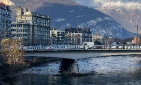 Grenoble vue de face